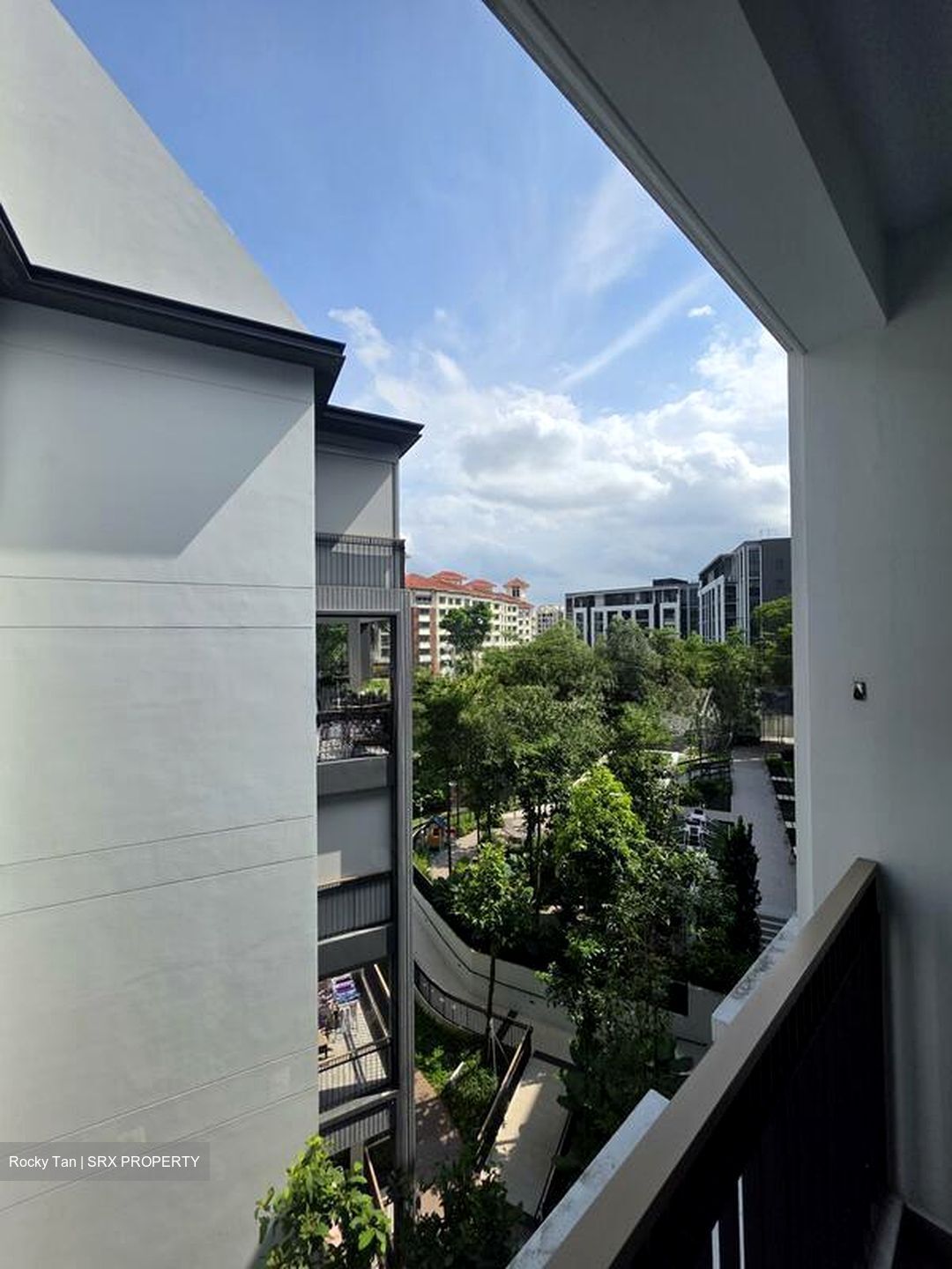 Mayfair Gardens (D21), Condominium #519410231